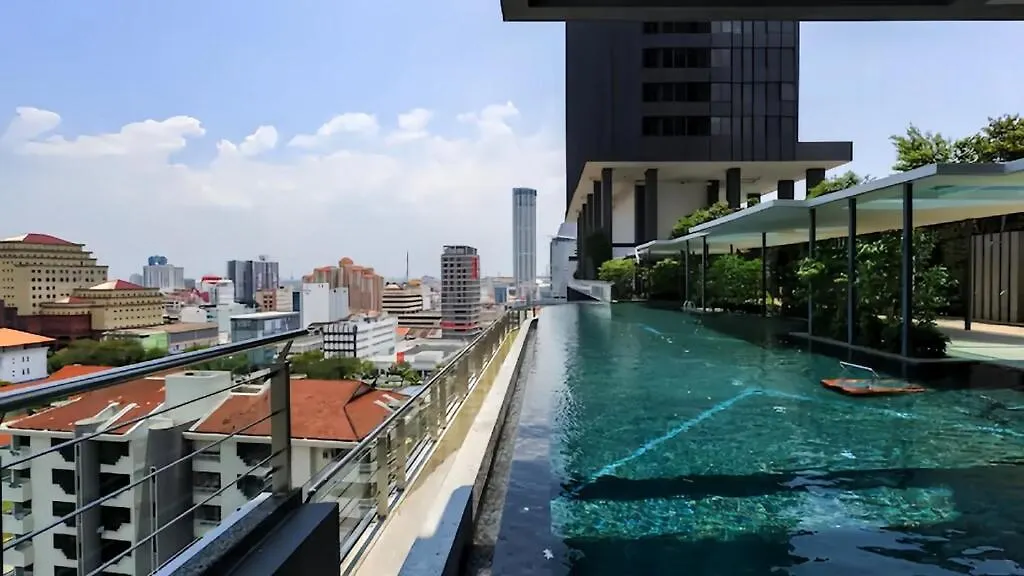 Macalister Suite - 2 Bedrooms Джорджтаун 0*,  Малайзия